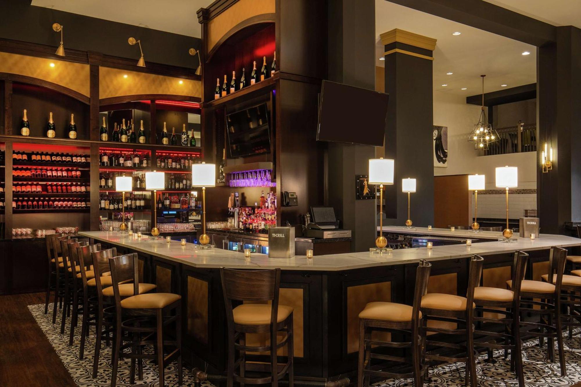 Doubletree By Hilton Youngstown Downtown Luaran gambar