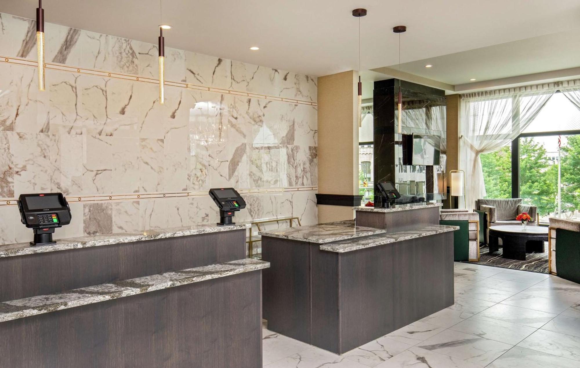 Doubletree By Hilton Youngstown Downtown Luaran gambar