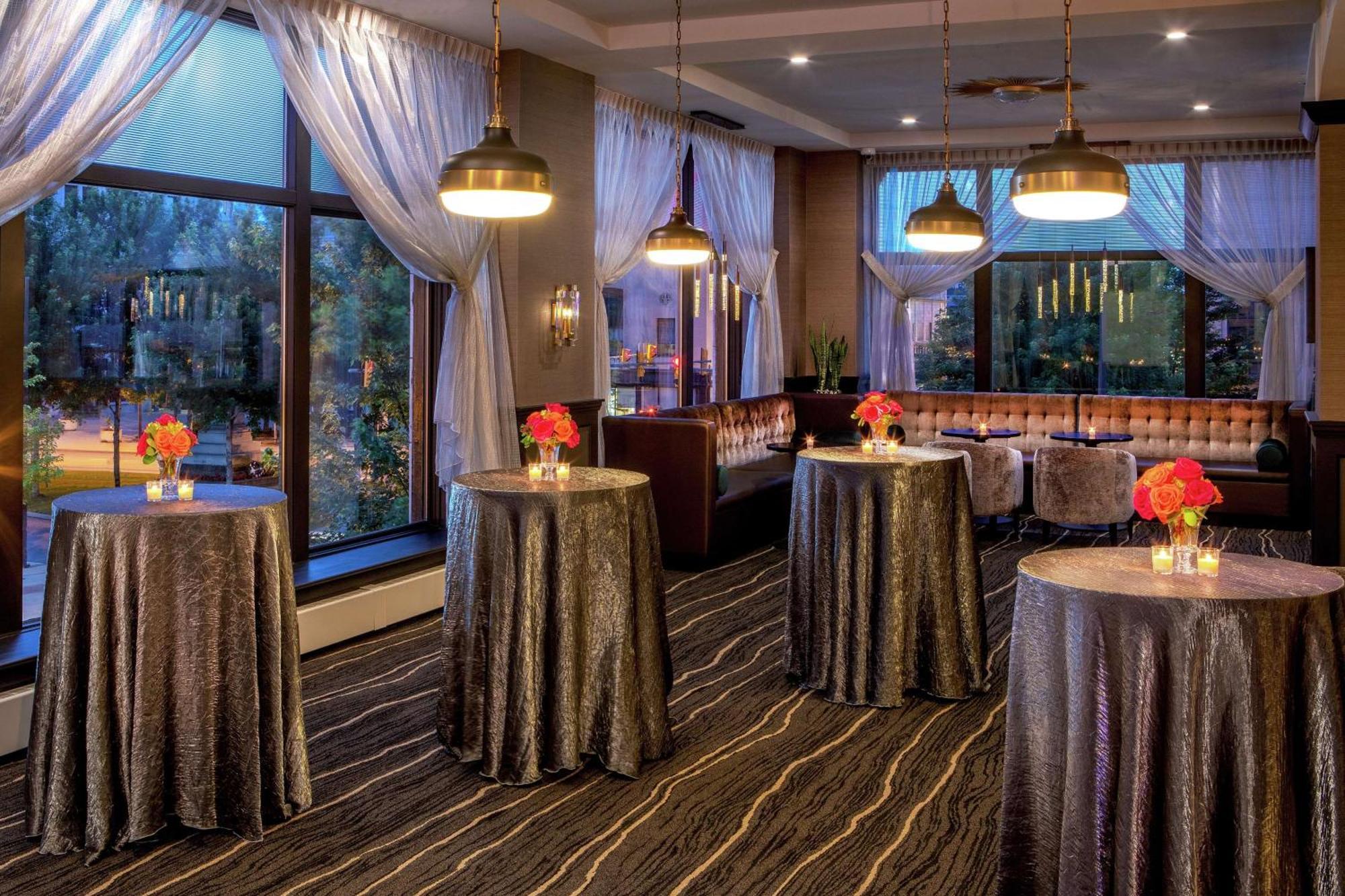 Doubletree By Hilton Youngstown Downtown Luaran gambar